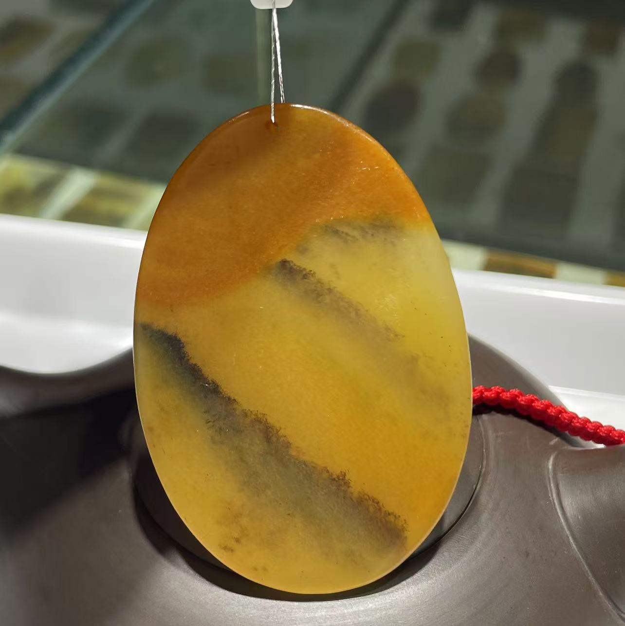 Yellow jade pendant ( Collector's Scale Size )