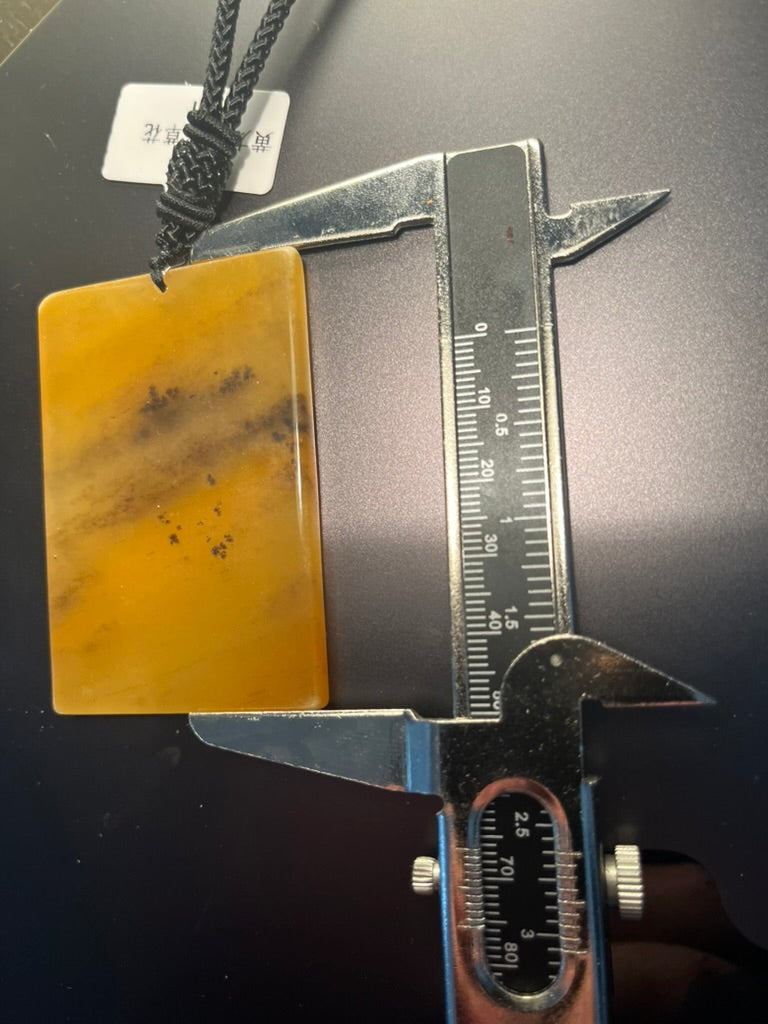 Yellow jade pendant ( Collector's Scale Size ) (Copy)