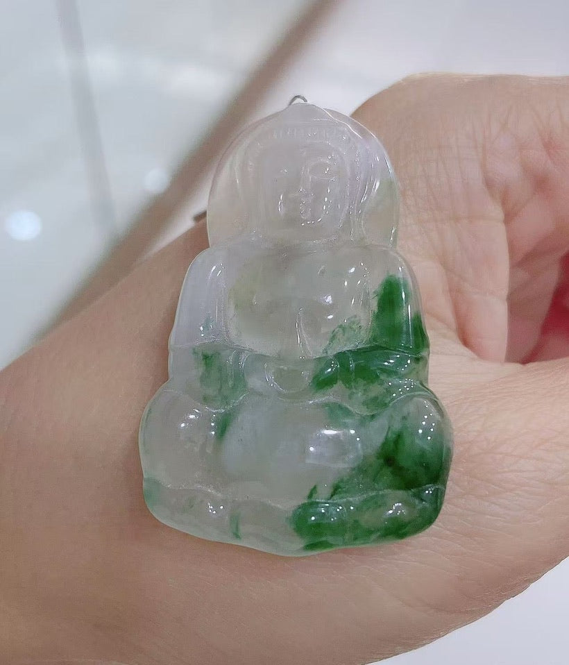 Guan Yin ( Nature Green jade )