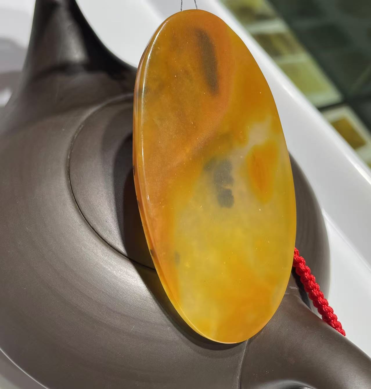 Yellow jade pendant ( Museum-size Jade Art Piece )