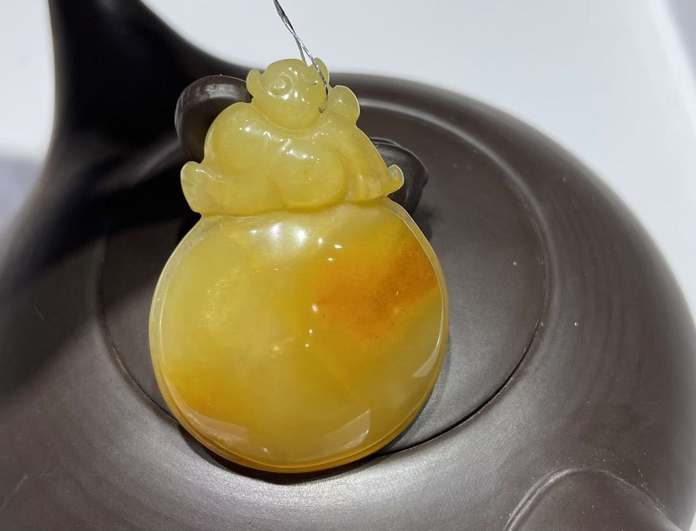 Traditional Eastern Yellow Jade Pendants