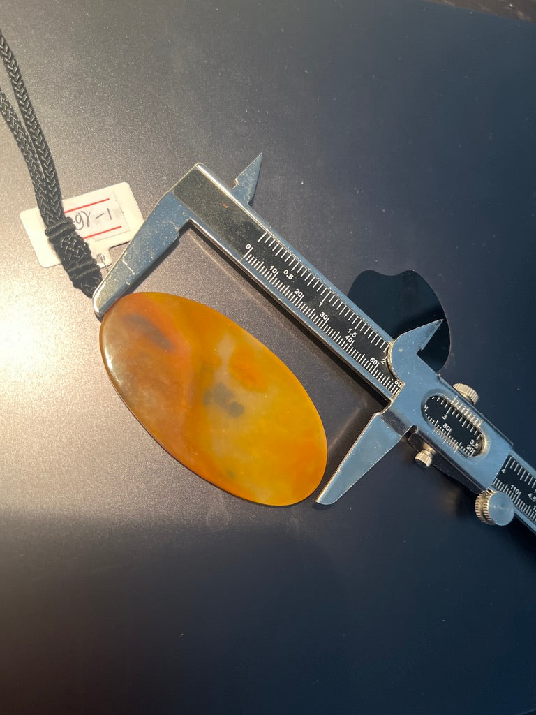 Yellow jade pendant ( Museum-size Jade Art Piece )