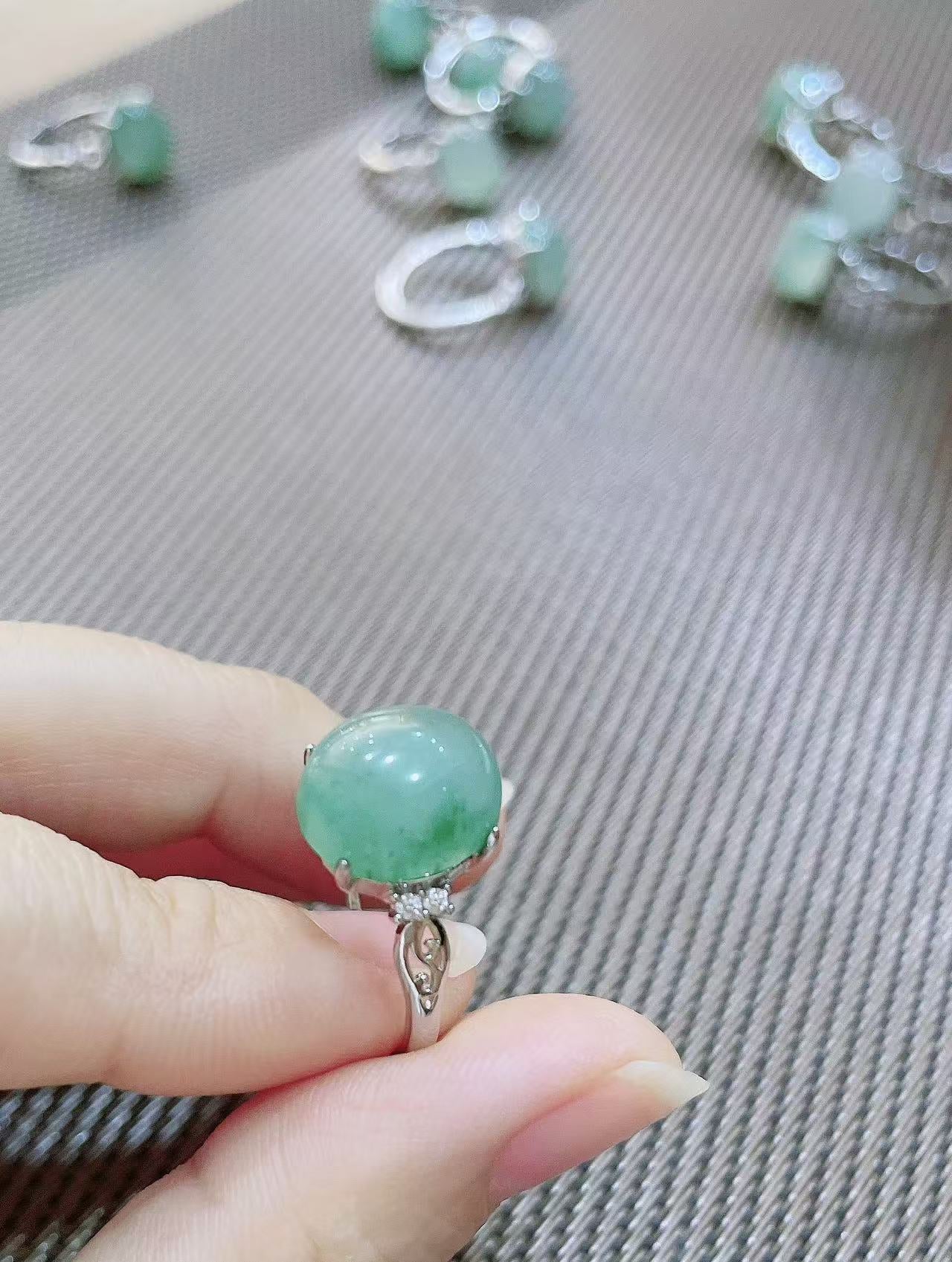 Nature green jade ring (Silver925,10*12)