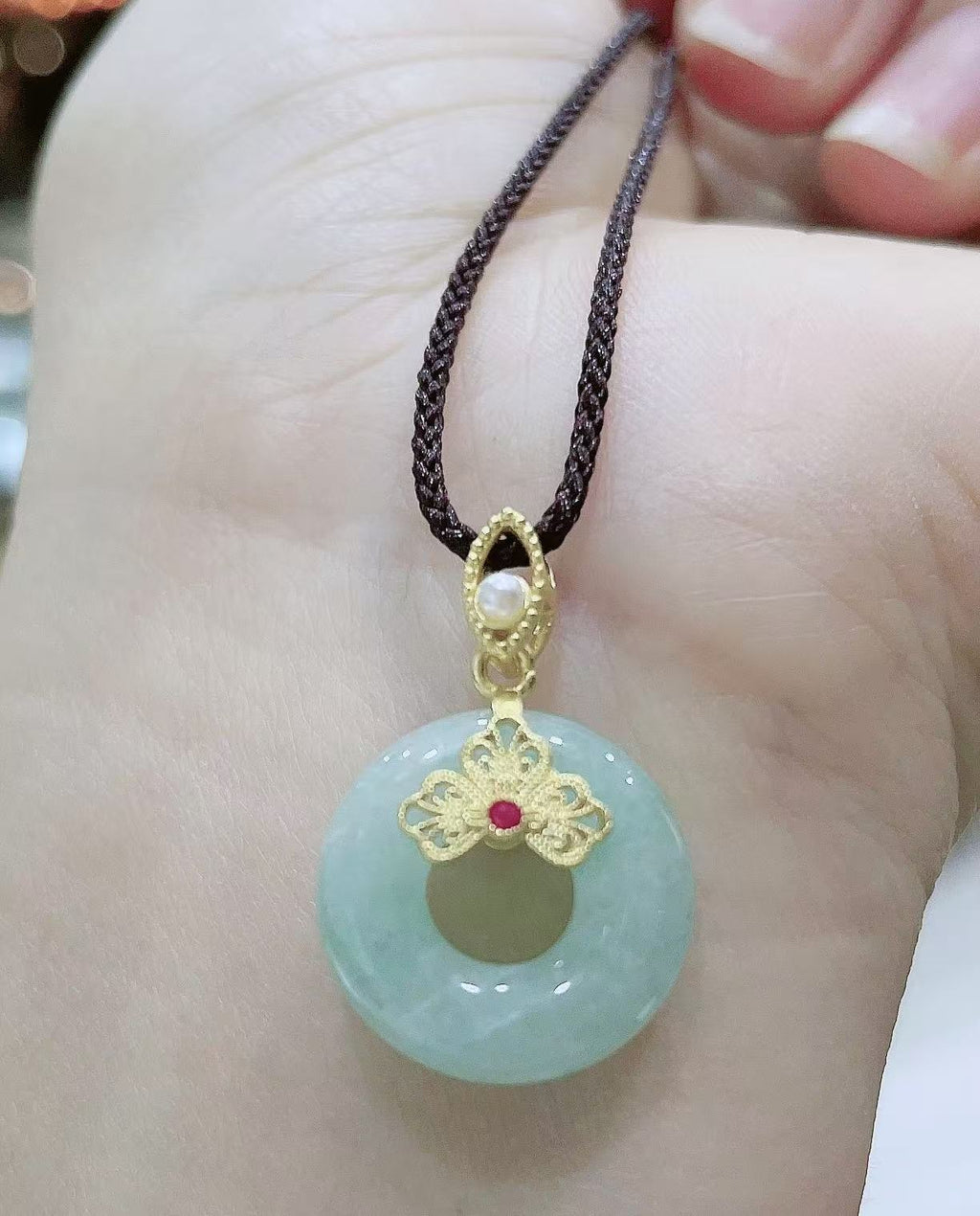 Green jade pendant(nature)