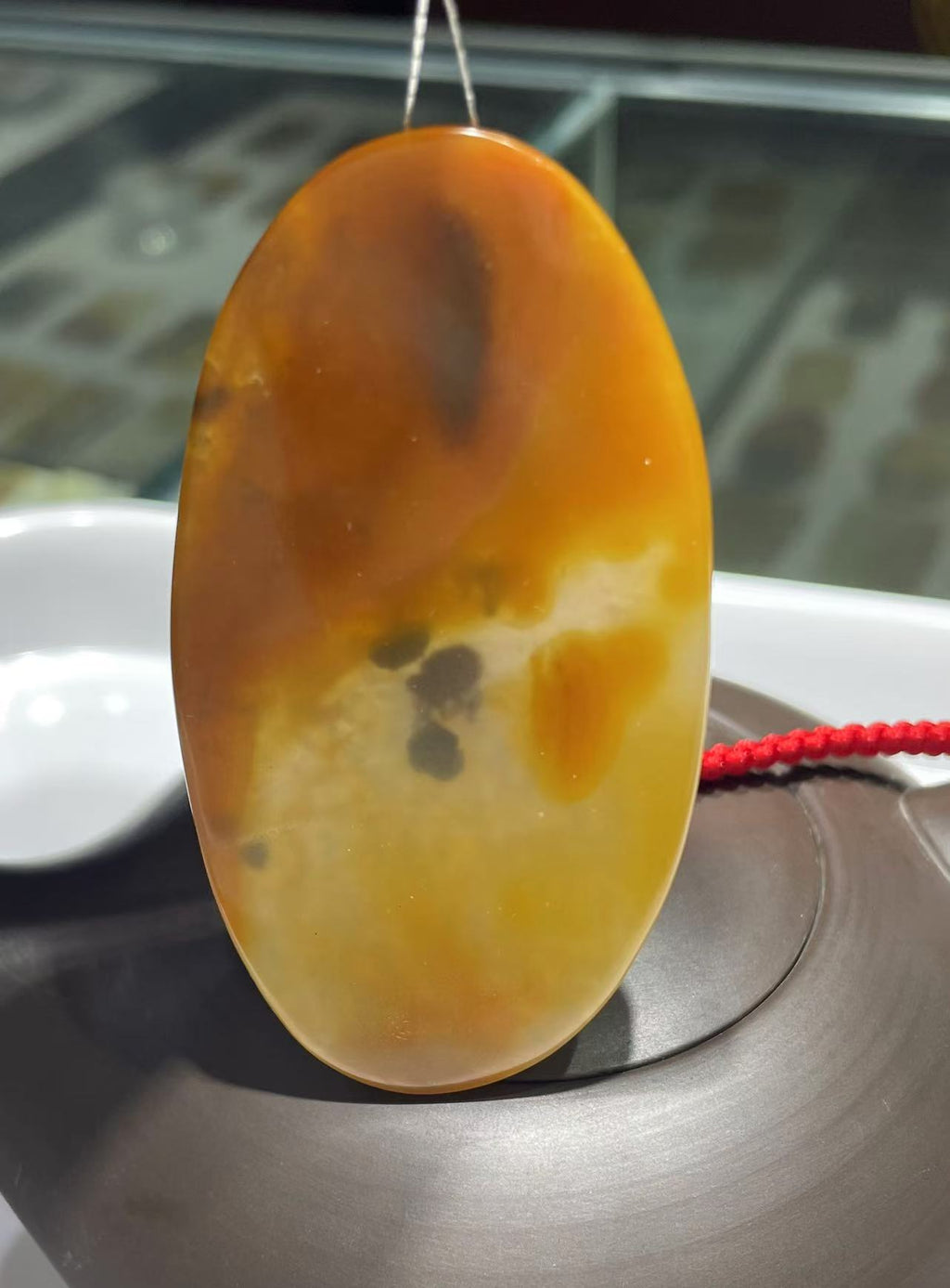 Yellow jade pendant ( Museum-size Jade Art Piece )